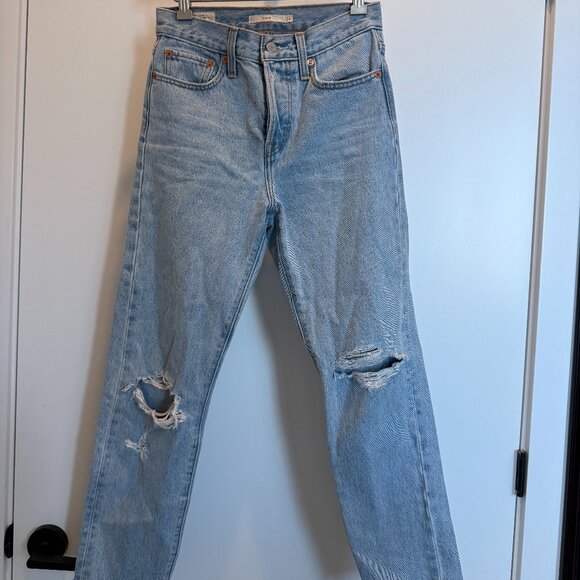 Levi's Wedgie Jeans - Picture 1 of 4